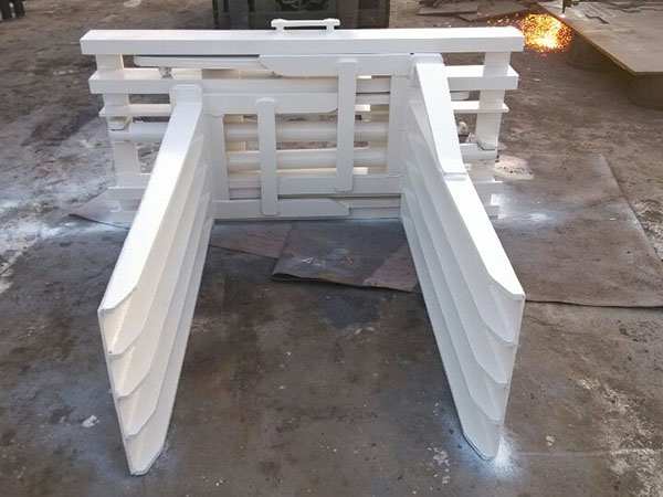 叉车属具推拉器使用优势